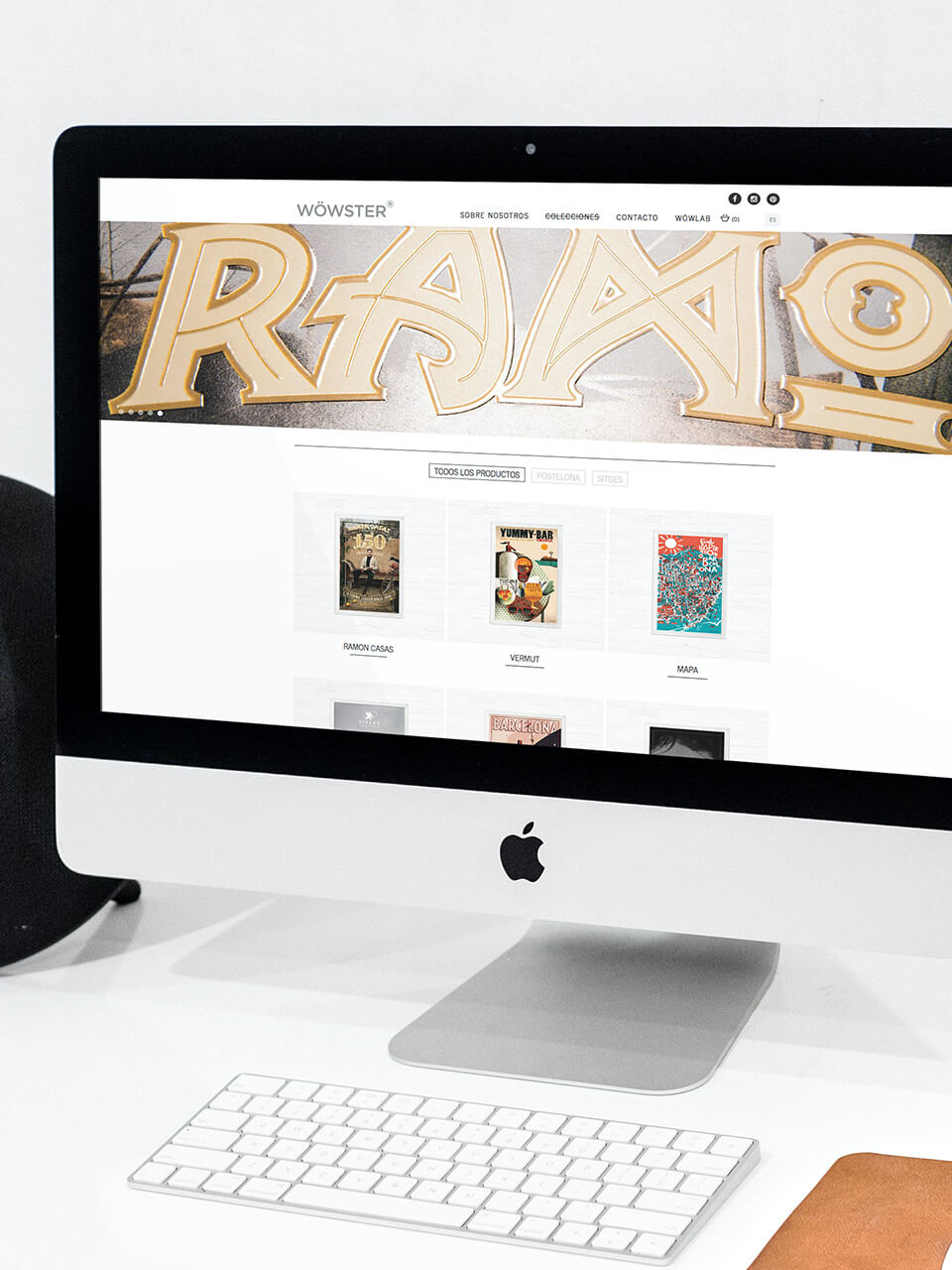 Posters with augmented reality